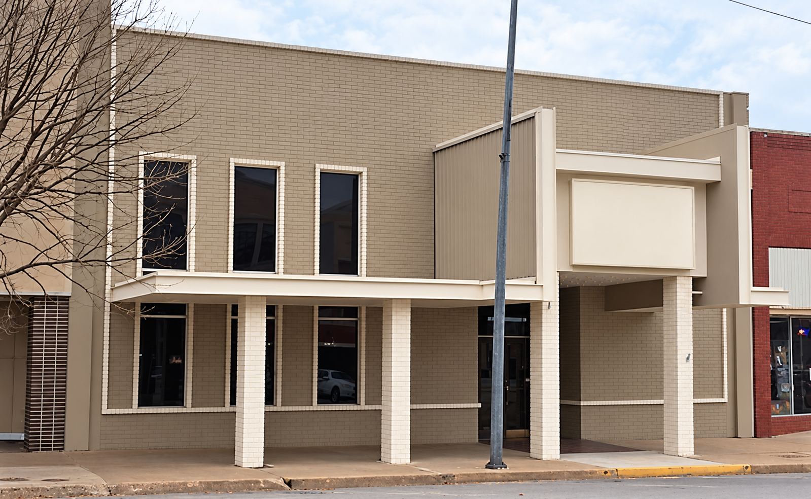 Exterior of 221 W Randolph