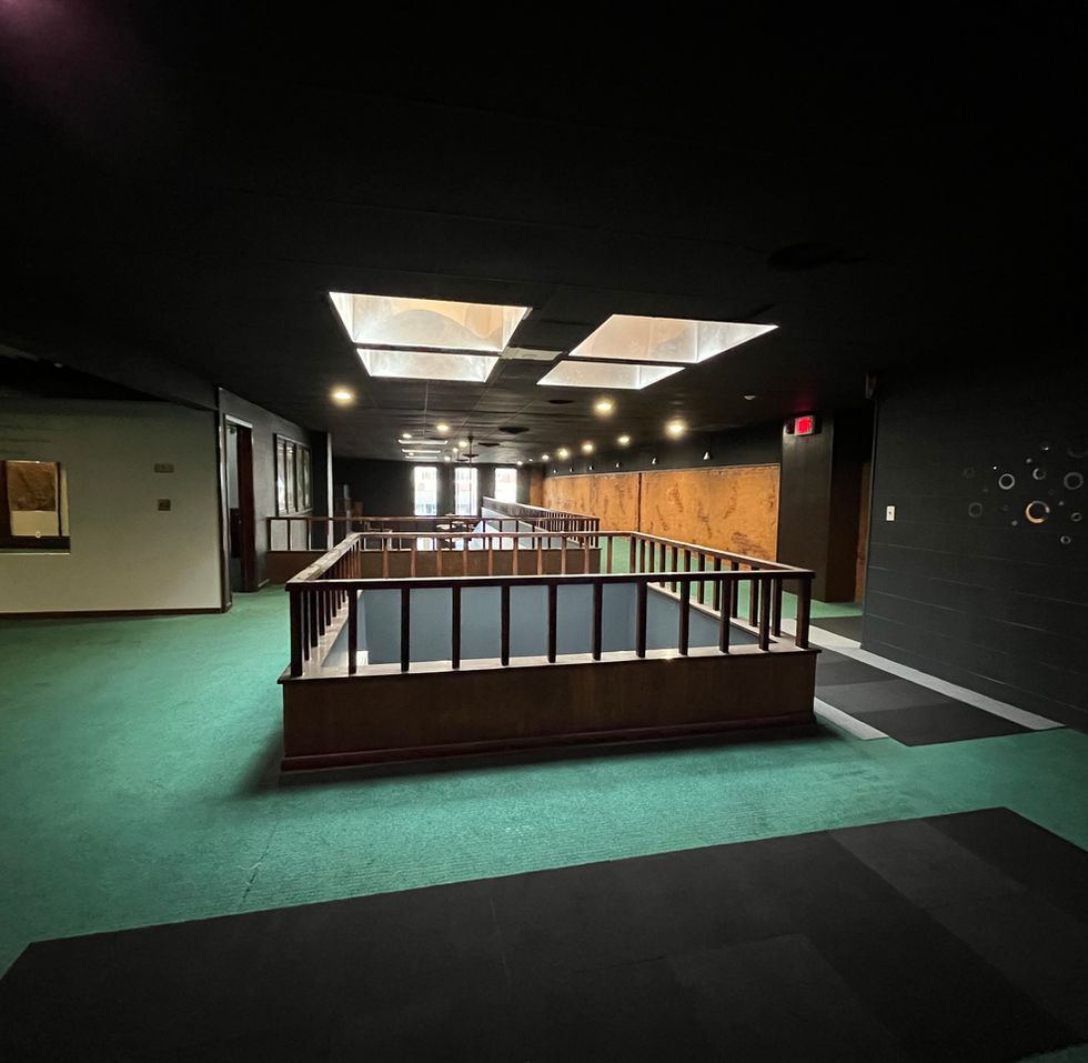 Upper-level flexible area